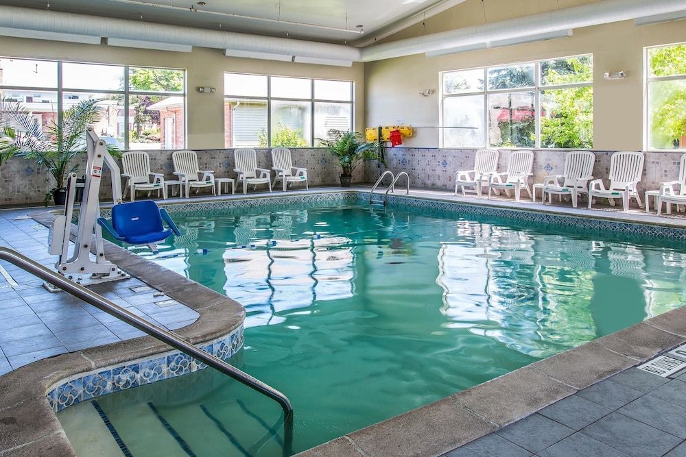 Quality Inn & Suites Ann Arbor Hwy 23 1