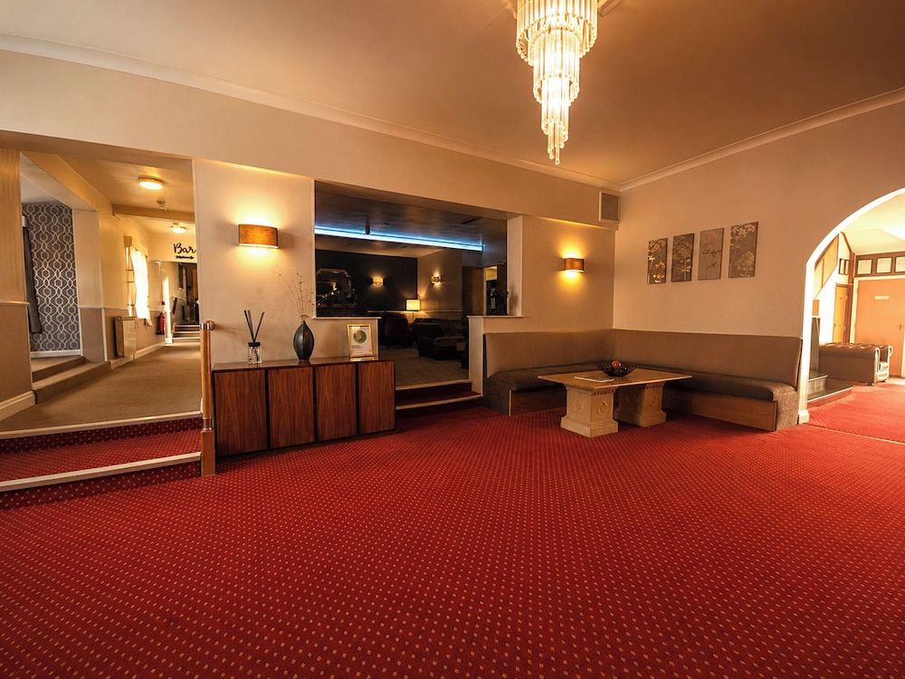 Norfolk Hotel 2