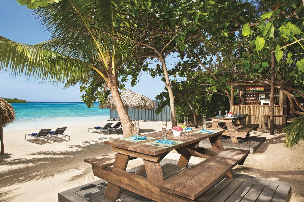 Coyaba Beach Resort 2