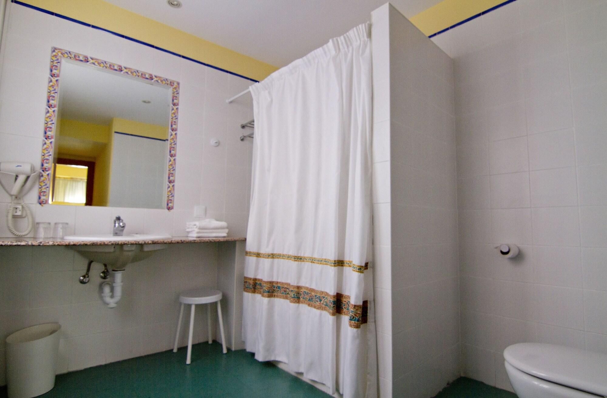 Hotel Isasa 1