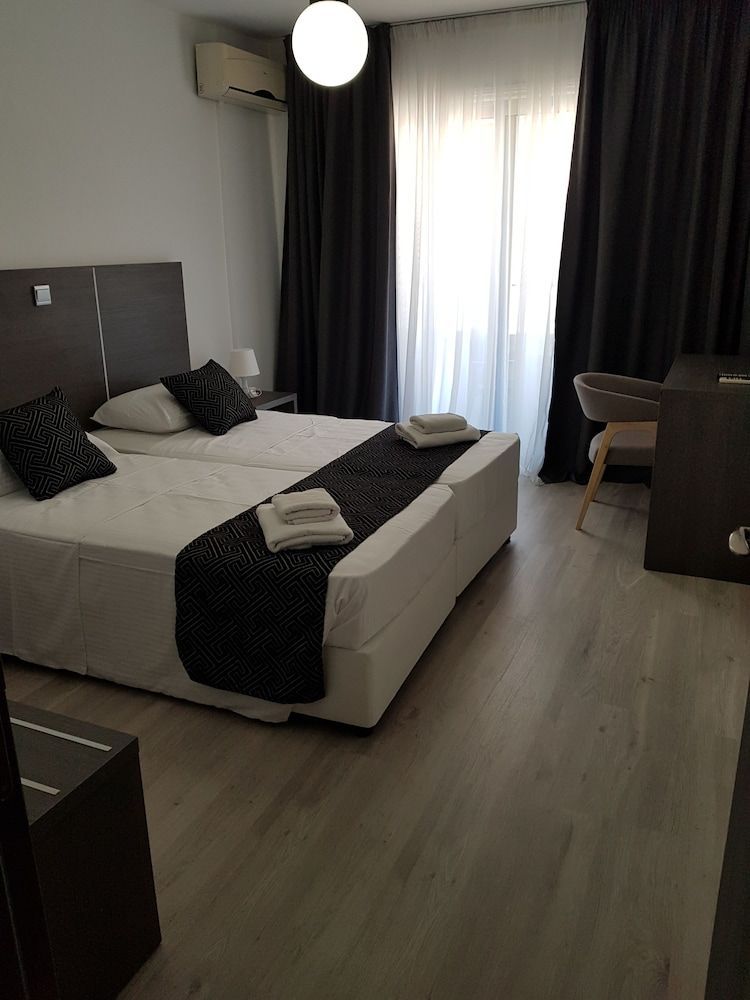 Les Palmiers Petrou Apartments 2