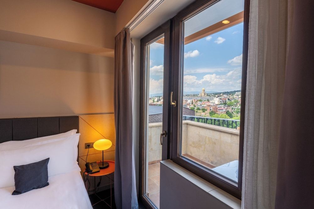 KING TAMAR HOTEL By LUXURIA HOTELS 1