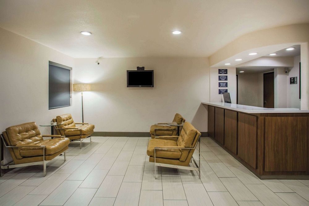 Super 8 by Wyndham Flagstaff 2