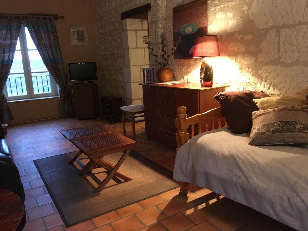 Logis Auberge de Crissay 2