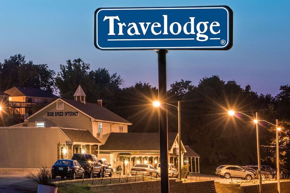 Travelodge by Wyndham Airport Platte City 1