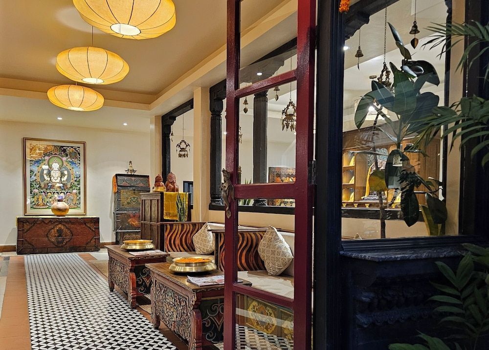 Central Courtyard - Heritage Hötel & Artisan Café 2