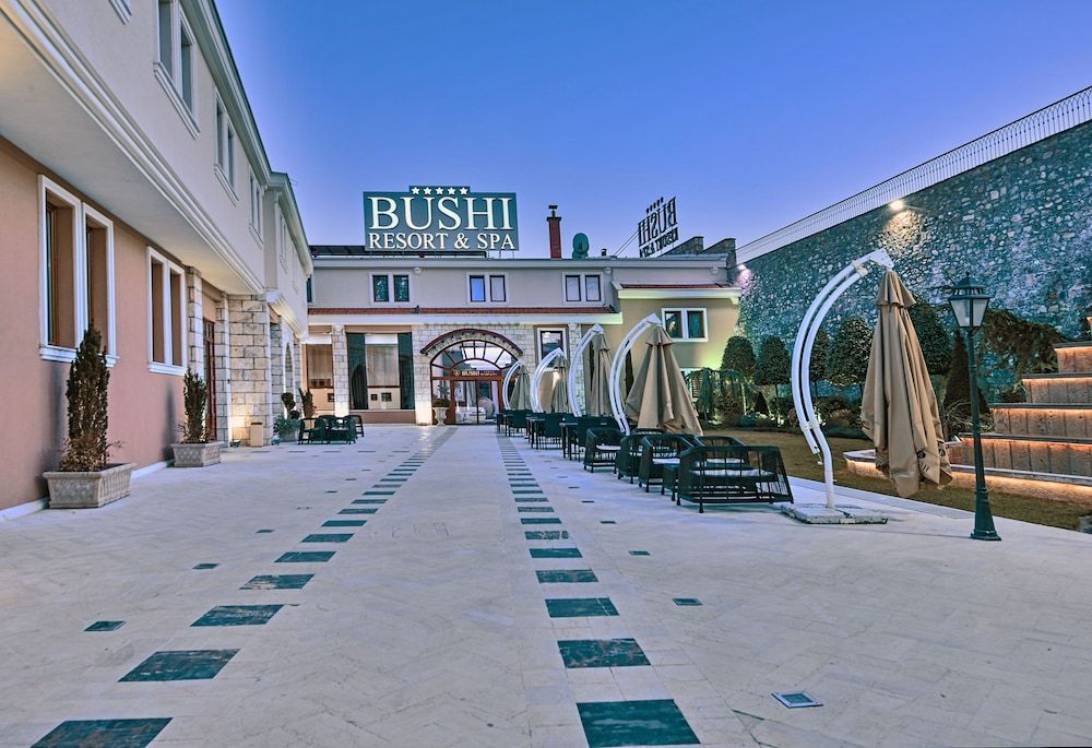 Bushi Resort & SPA 1
