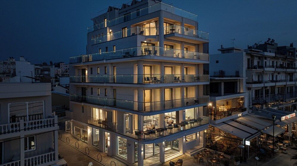EdgeWater Beach Hotel 1
