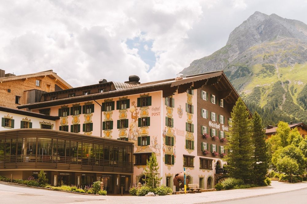 Post Lech Arlberg 1