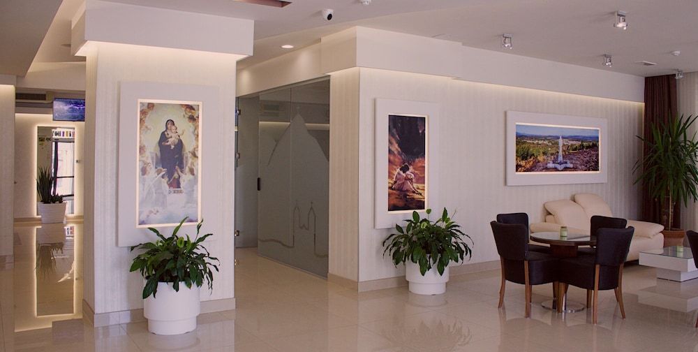 Hotel Luna 2