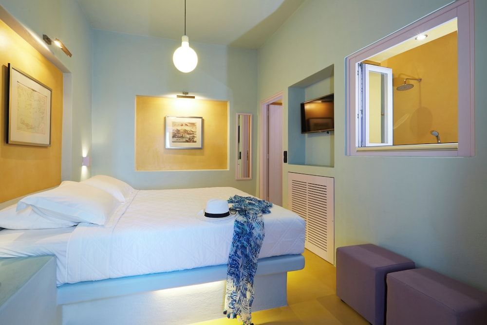 Caldera's Bliss Suites 2