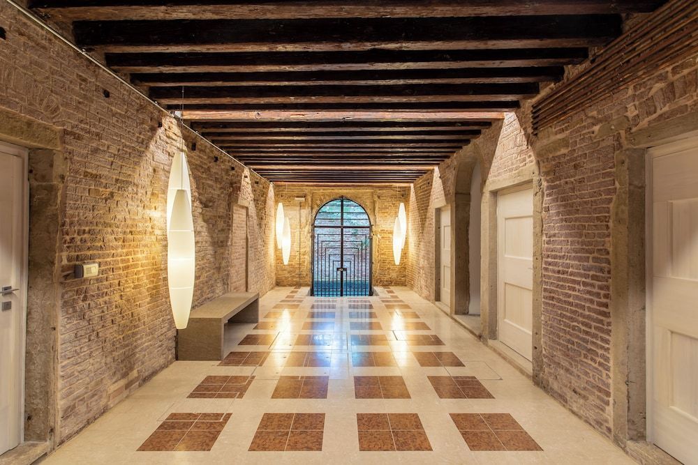 Palazzo Venere Apartments 1
