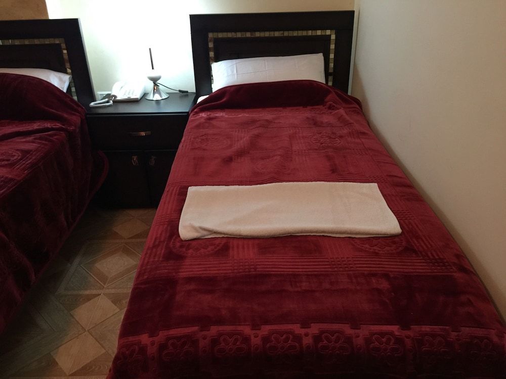 Isra Hotel 2