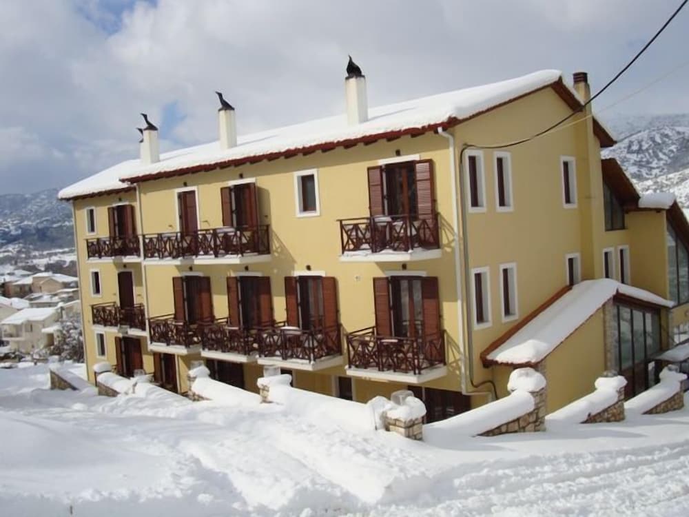 Ahilion Hotel 1