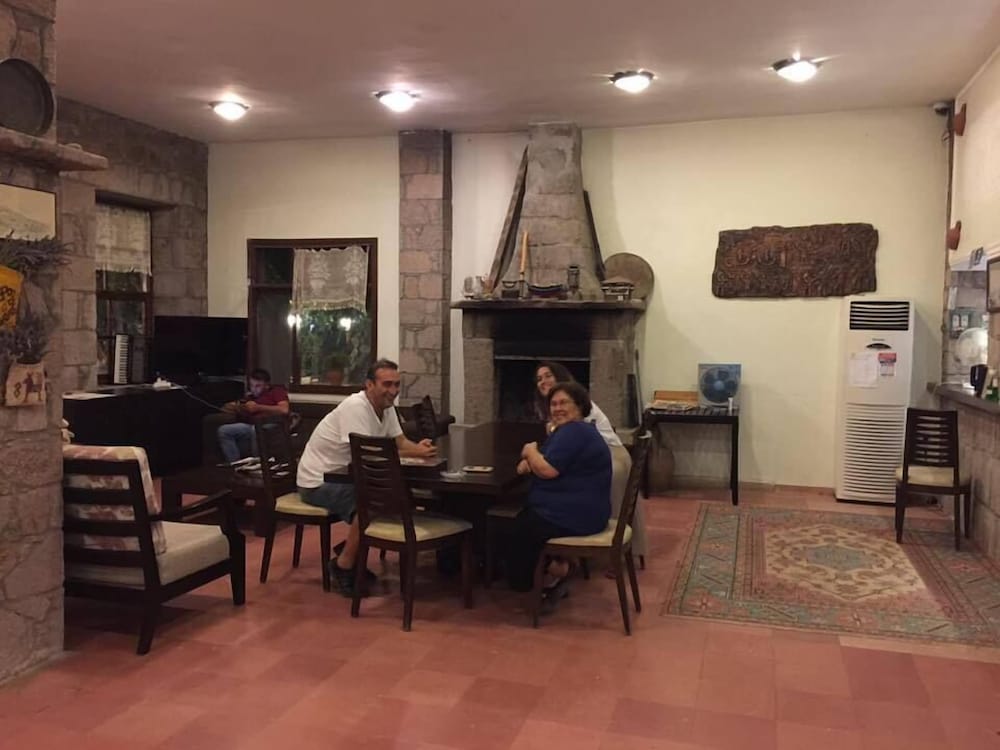 Assos Büyük Yıldızsaray Otel 2