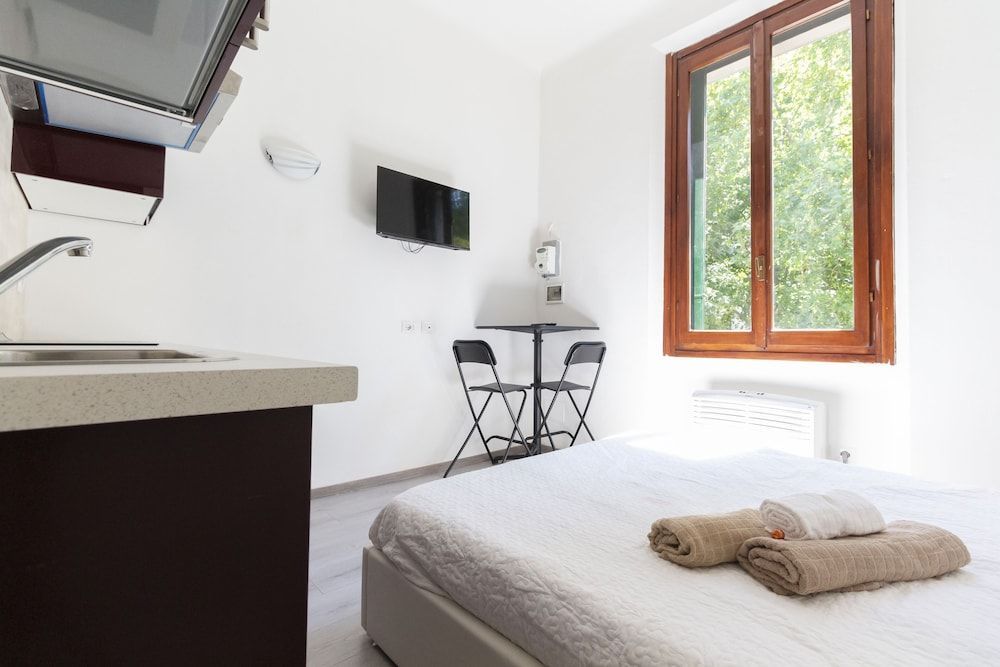 Alessia's Flat - Certosa 2