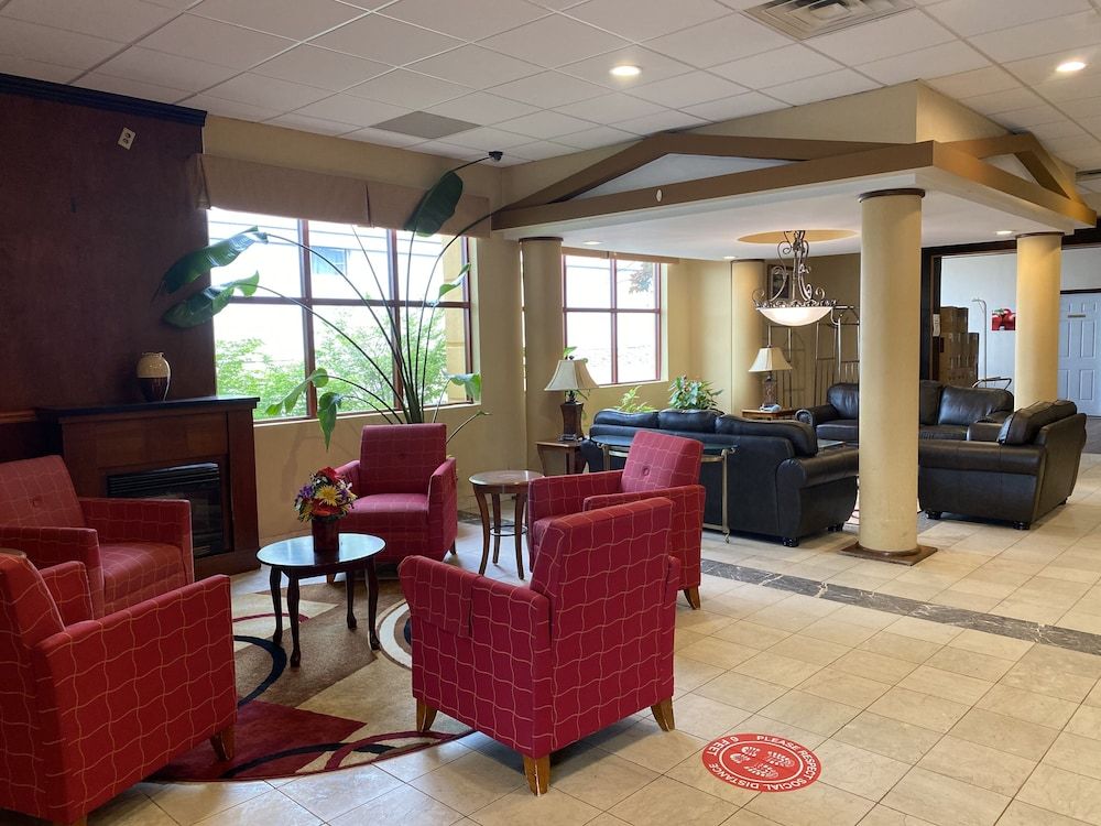 Quality Inn Buffalo Airport 2