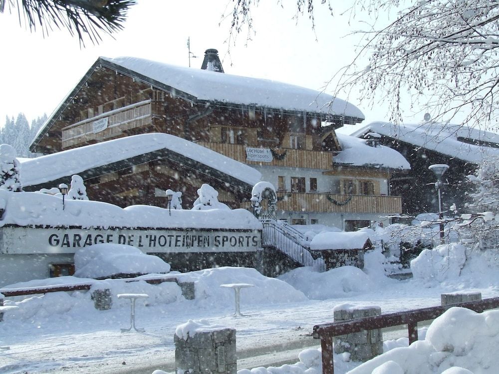 Loc'Hotel Alpen Sports 1