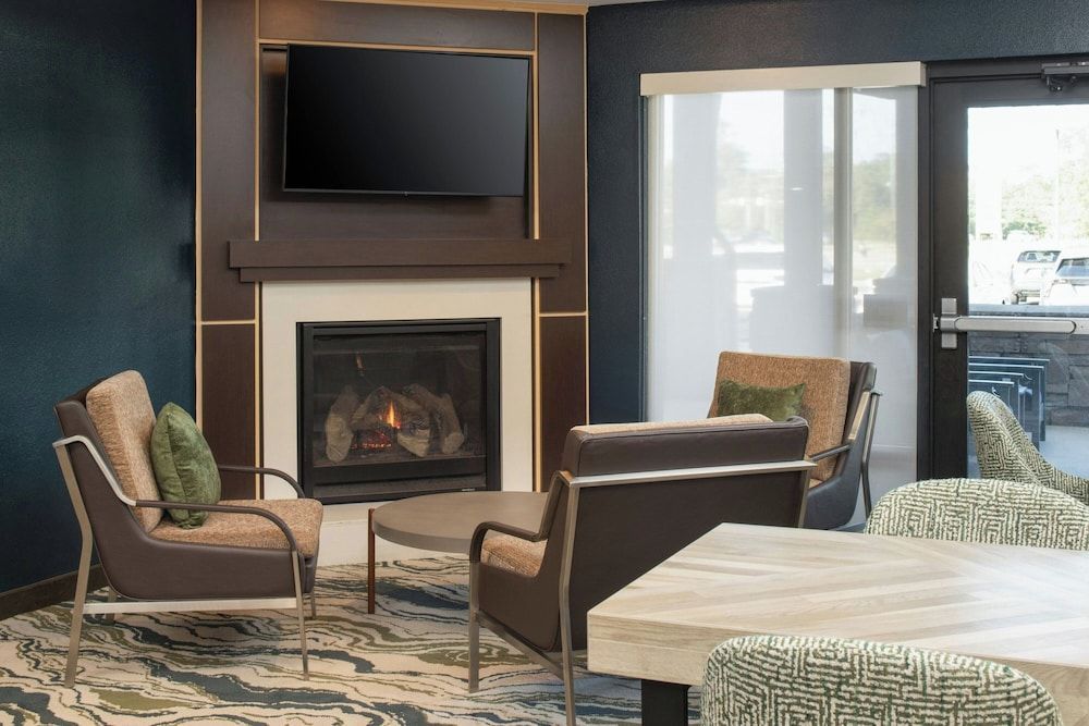 TownePlace Suites by Marriott Slidell 2