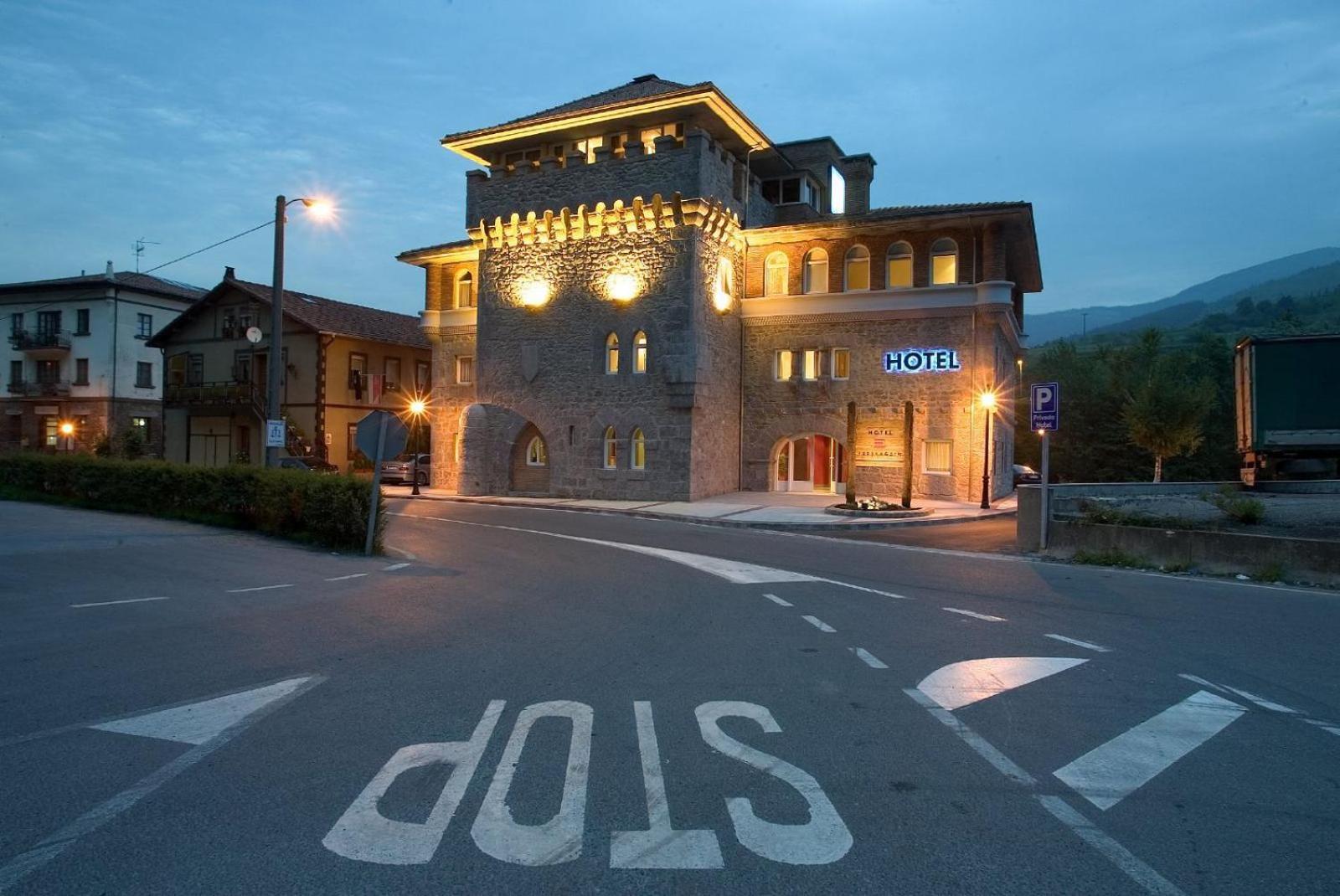 Hotel Errekagain 1
