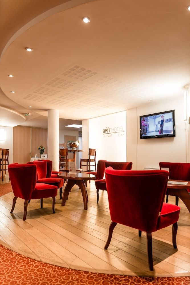 Brit Hotel Rennes Cesson 2