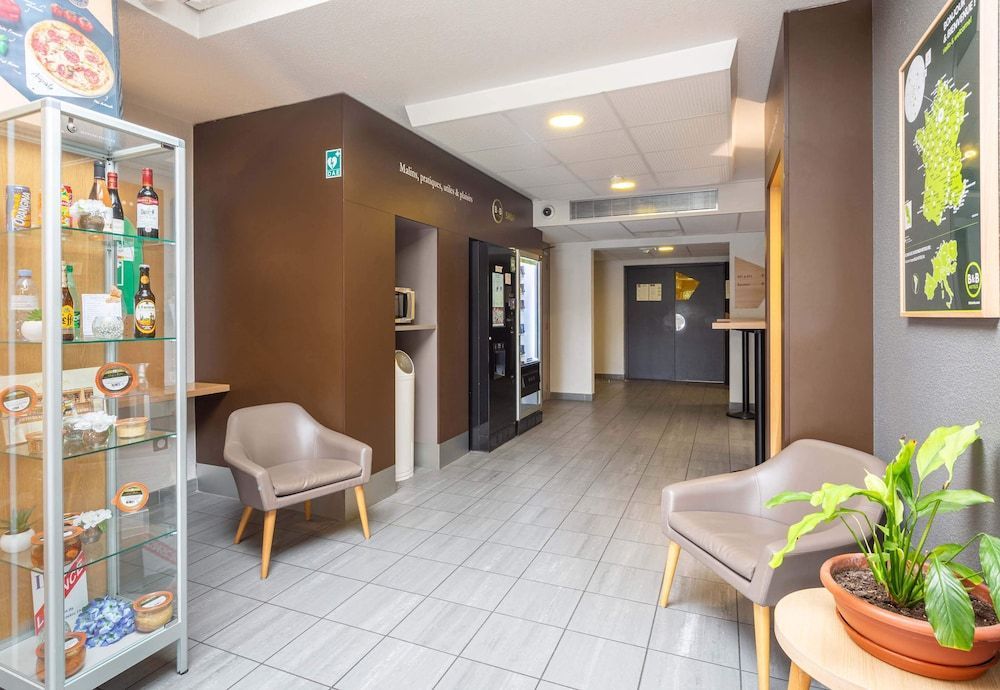 B&B HOTEL CHARTRES Le Coudray 1