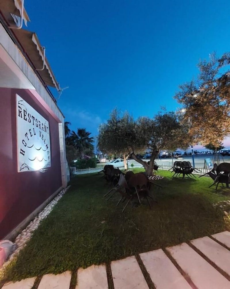Velmar Hotel 1