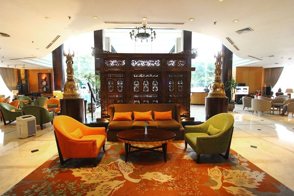Hotel Ciputra Semarang 2
