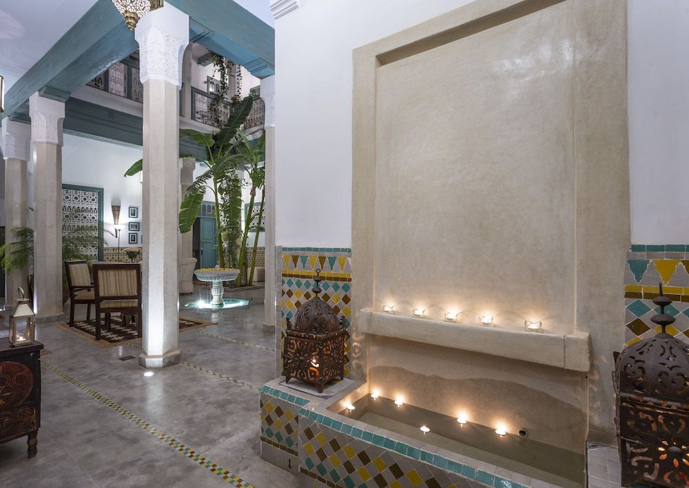 Riad Azahar 1