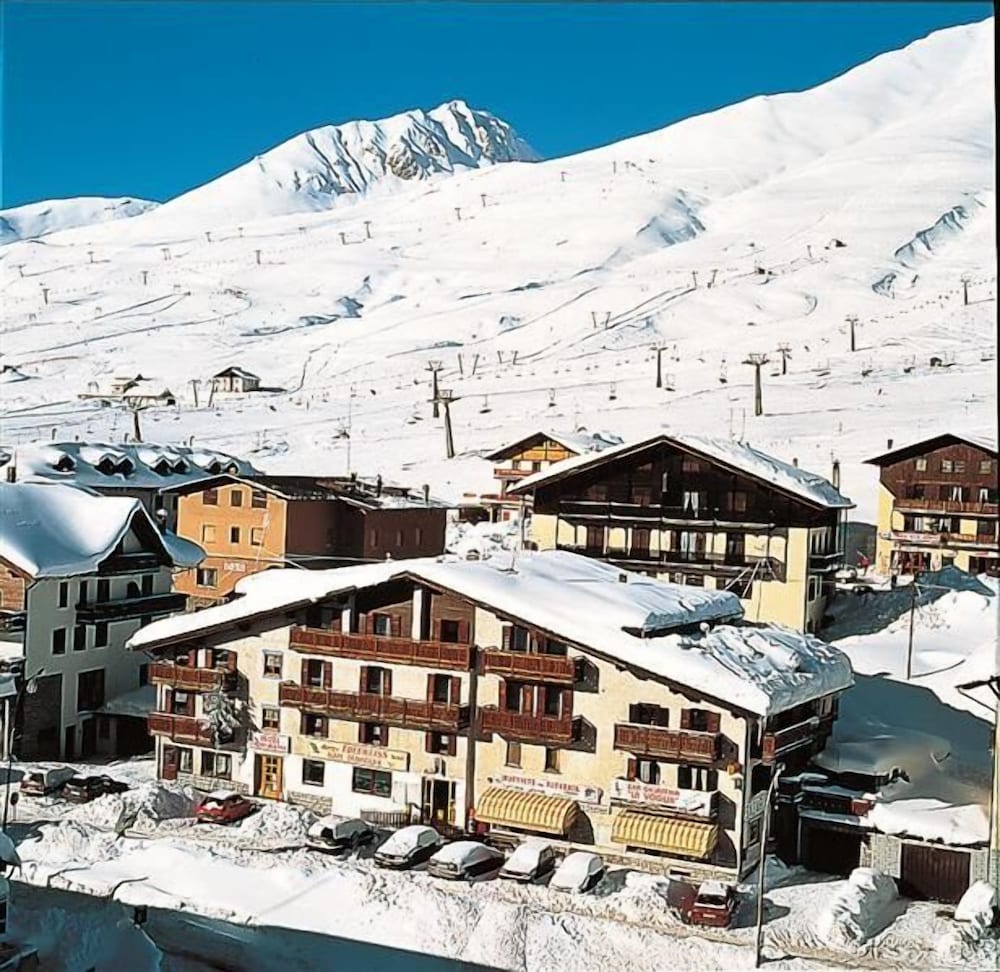 Hotel Edelweiss 1