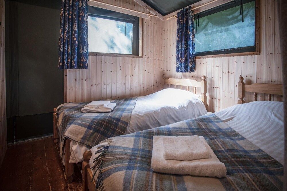 Whiteford - Safari Glamping Tent - Llangennith 2