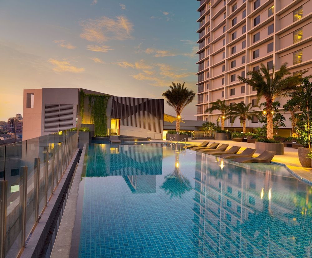 Holiday Inn & Suites JAKARTA GAJAH MADA by IHG 1