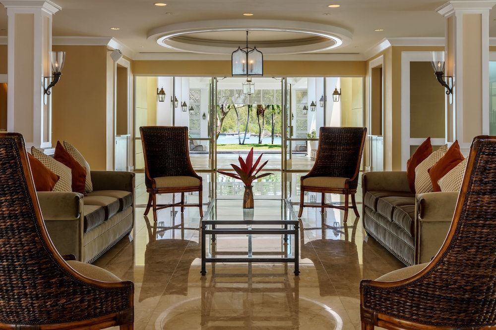 GRAND LUCAYAN LIGHTHOUSE POINTE - AI 1
