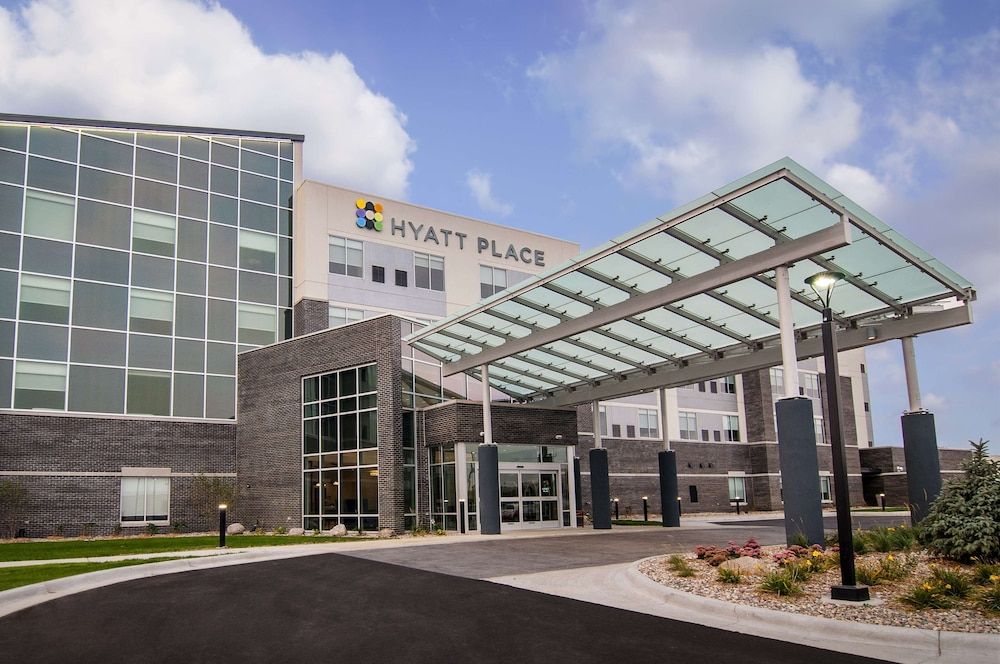 Hyatt Place Sioux Falls South 1