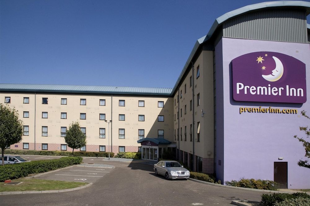 Premier Inn Thurrock West 1