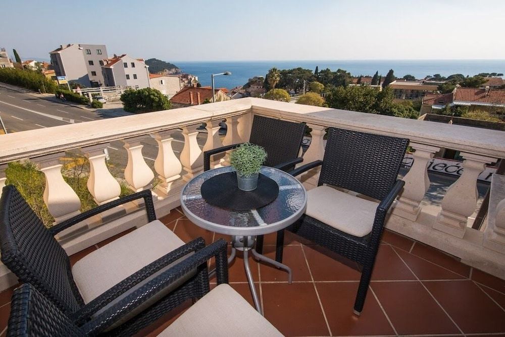 Villa Dard 1