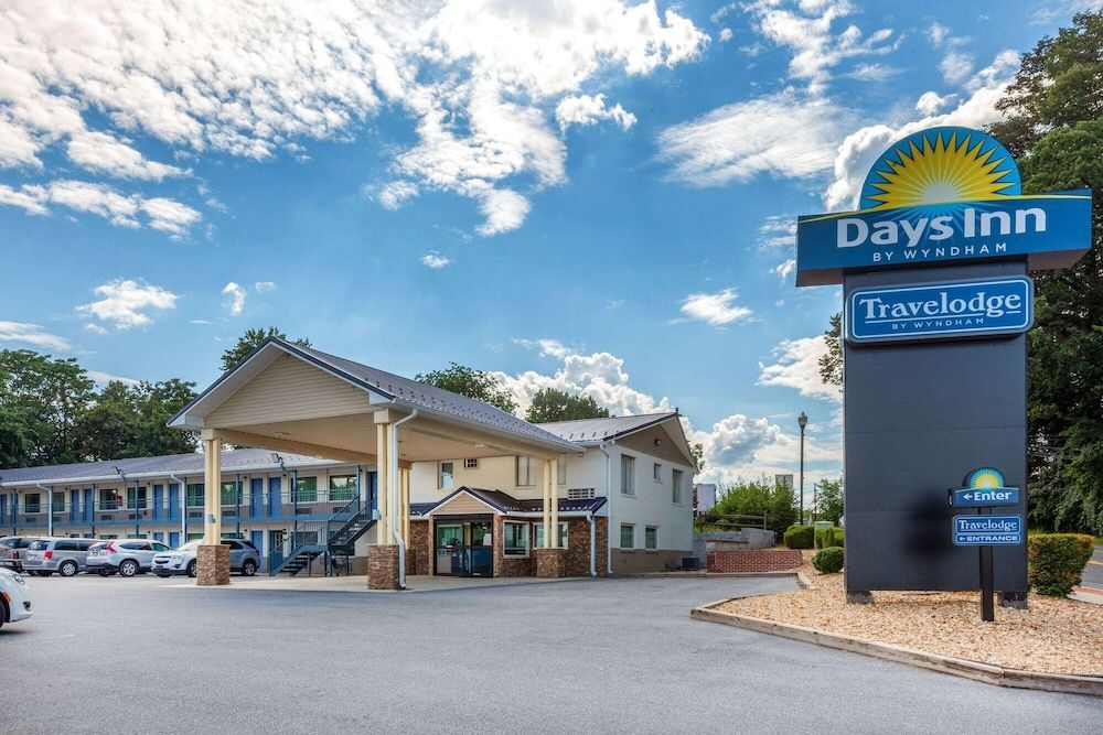Days Inn by Wyndham Charles Town 1