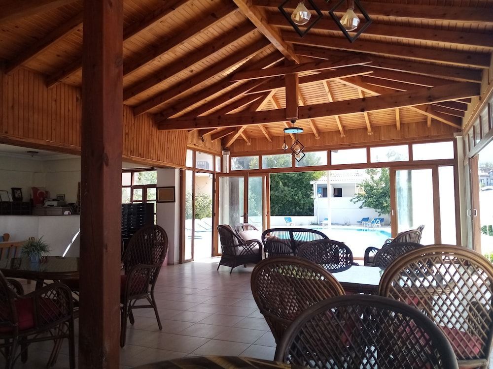 Mediterranean Apart Hotel 2