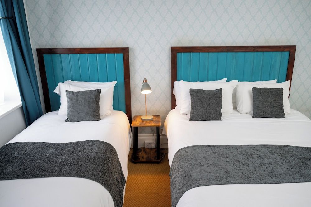 Rising Sun Hotel by Greene King Inns 2