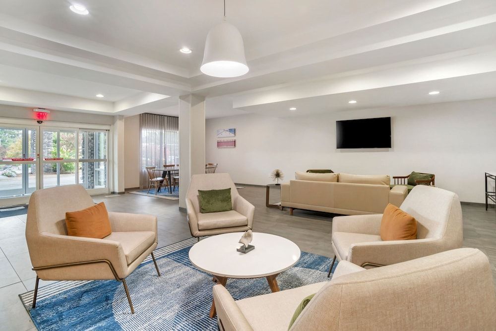Fairfield by Marriott Inn & Suites Boone 2