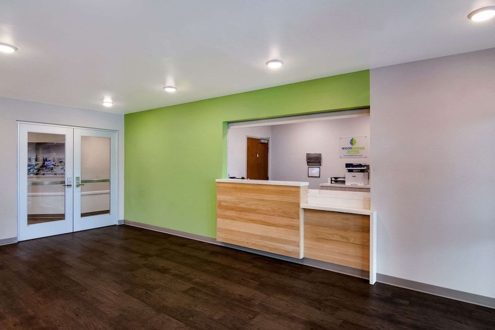 WoodSpring Suites Morrisville - Raleigh Durham Airport 2