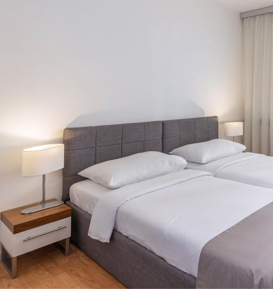 Hotel Zagreb 1