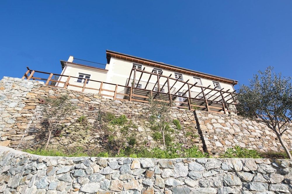 Campetti Apartments 1