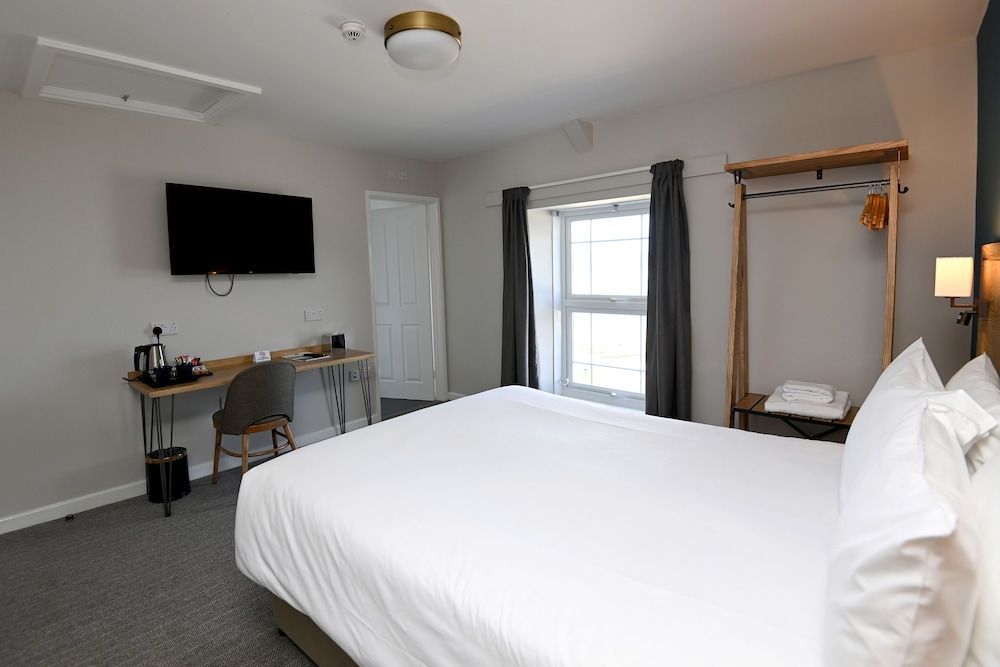 Ship Inn 2