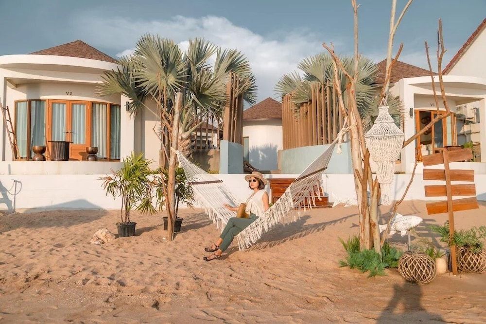 Maldives Beach Resort 1