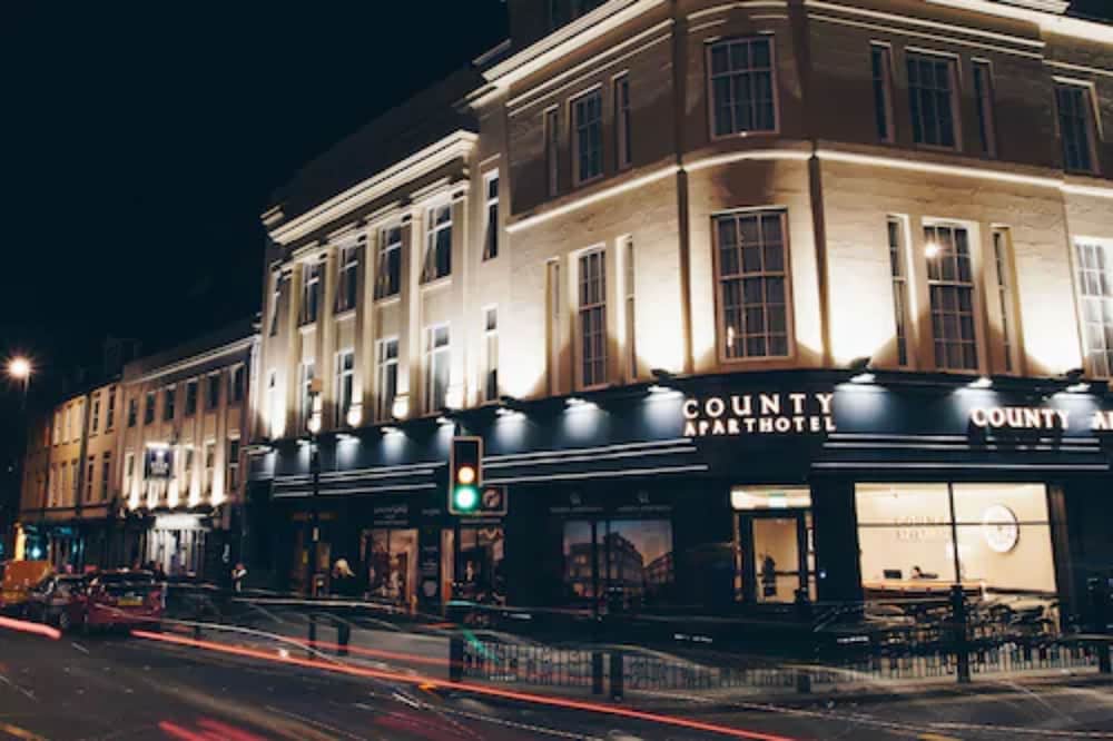 The County Aparthotel 1