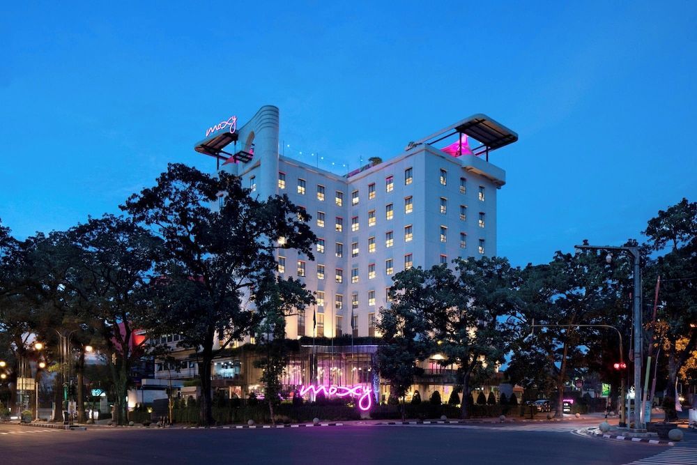 MOXY Bandung 1