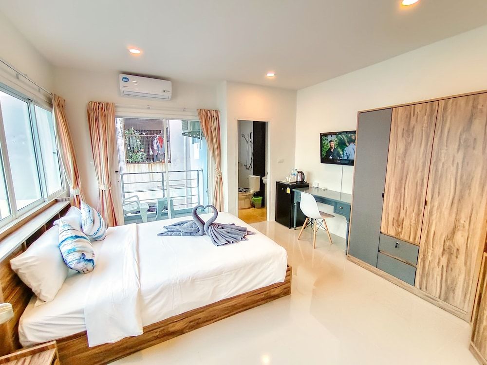 Sailor Hotel Pattaya - Nice Rooms & Steps to Walking Street 1