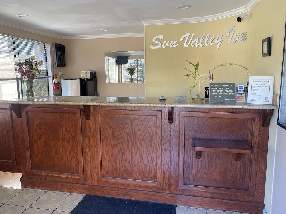 Sun Valley Inn 1