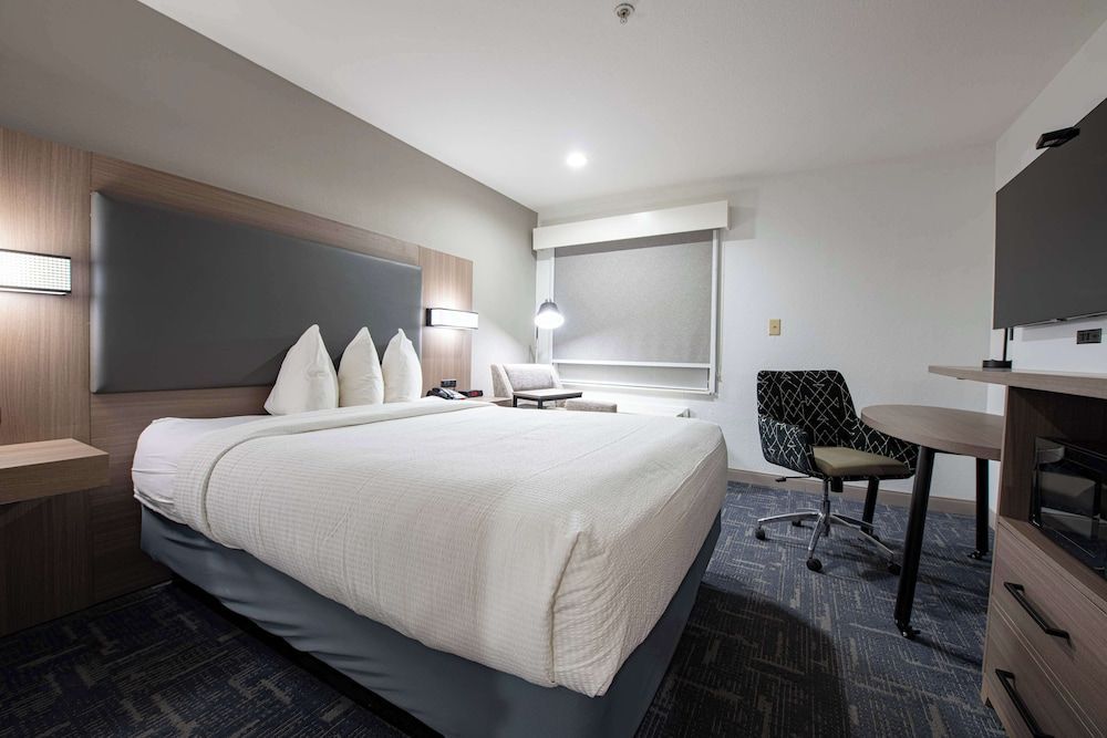 Best Western Lafayette Inn 1